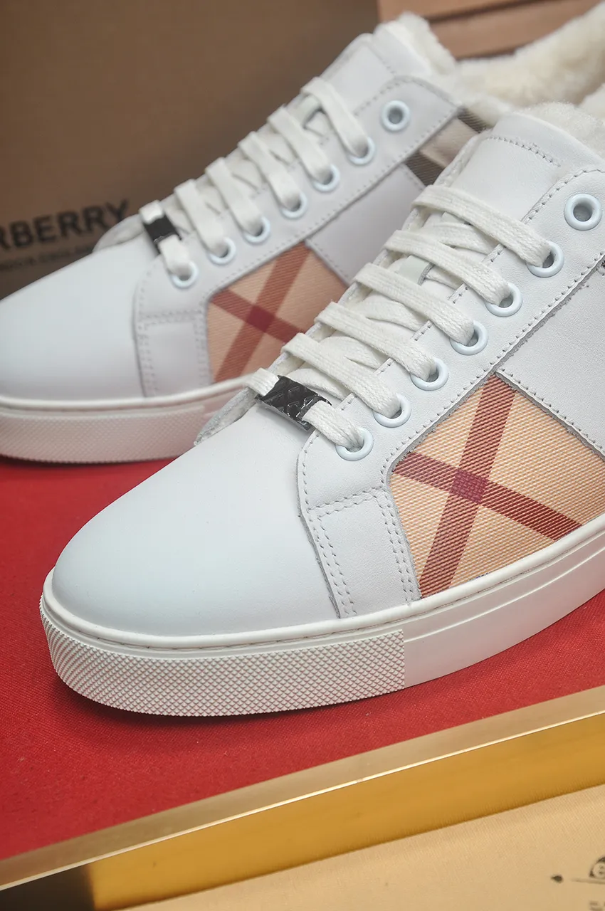 Men's shoes 💰480💶【Burberry】(wool lining) classic low-top sneakers｜Imported cowhide with classic plaid fabric｜wool lining｜original outsole｜fine workmanship and comfortable to wear Size: 38-44 (customized at 45)